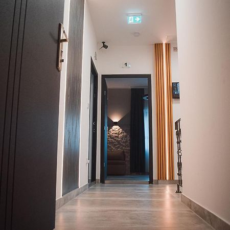 Apartments Jelovic سيني المظهر الخارجي الصورة