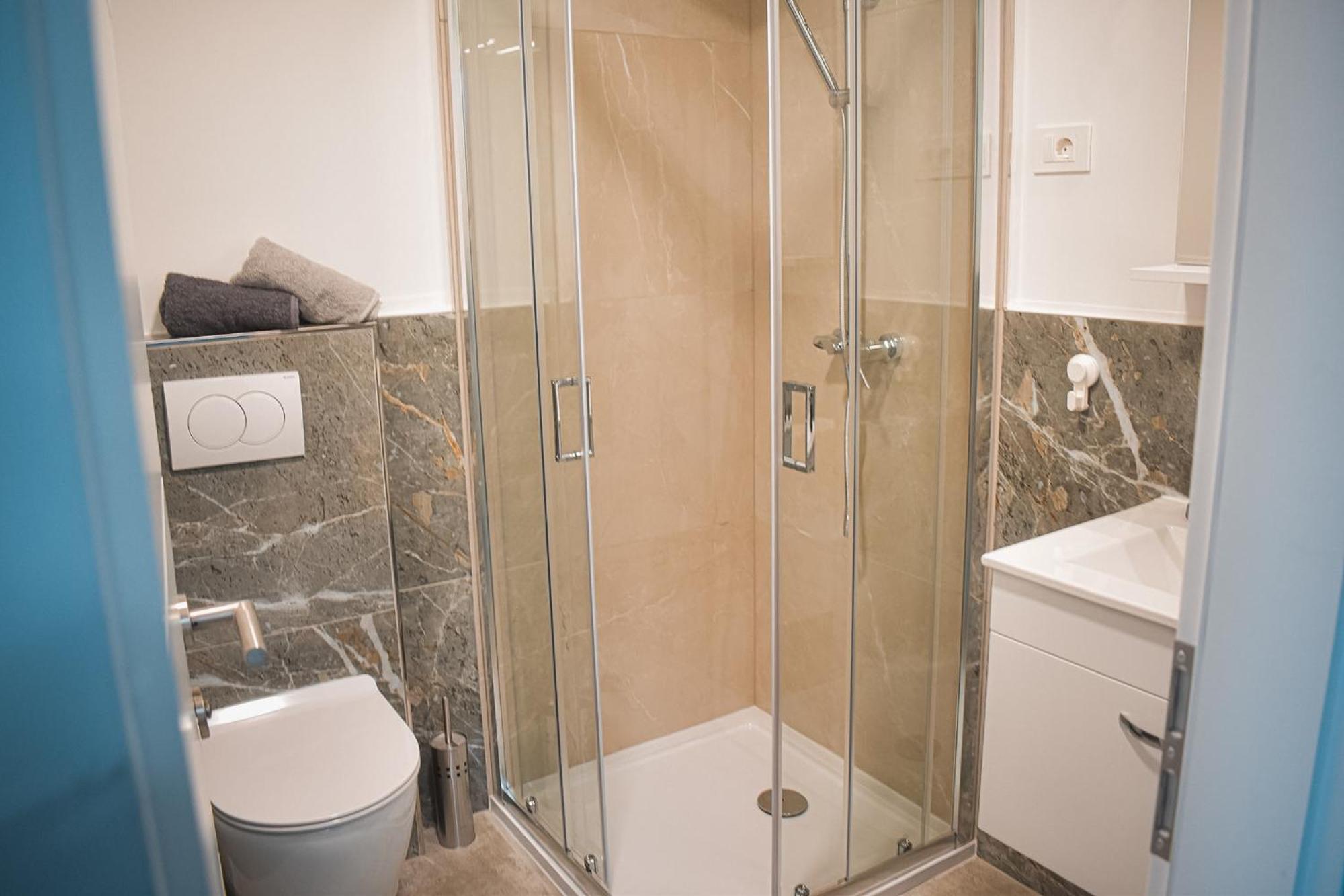 Apartments Jelovic سيني المظهر الخارجي الصورة