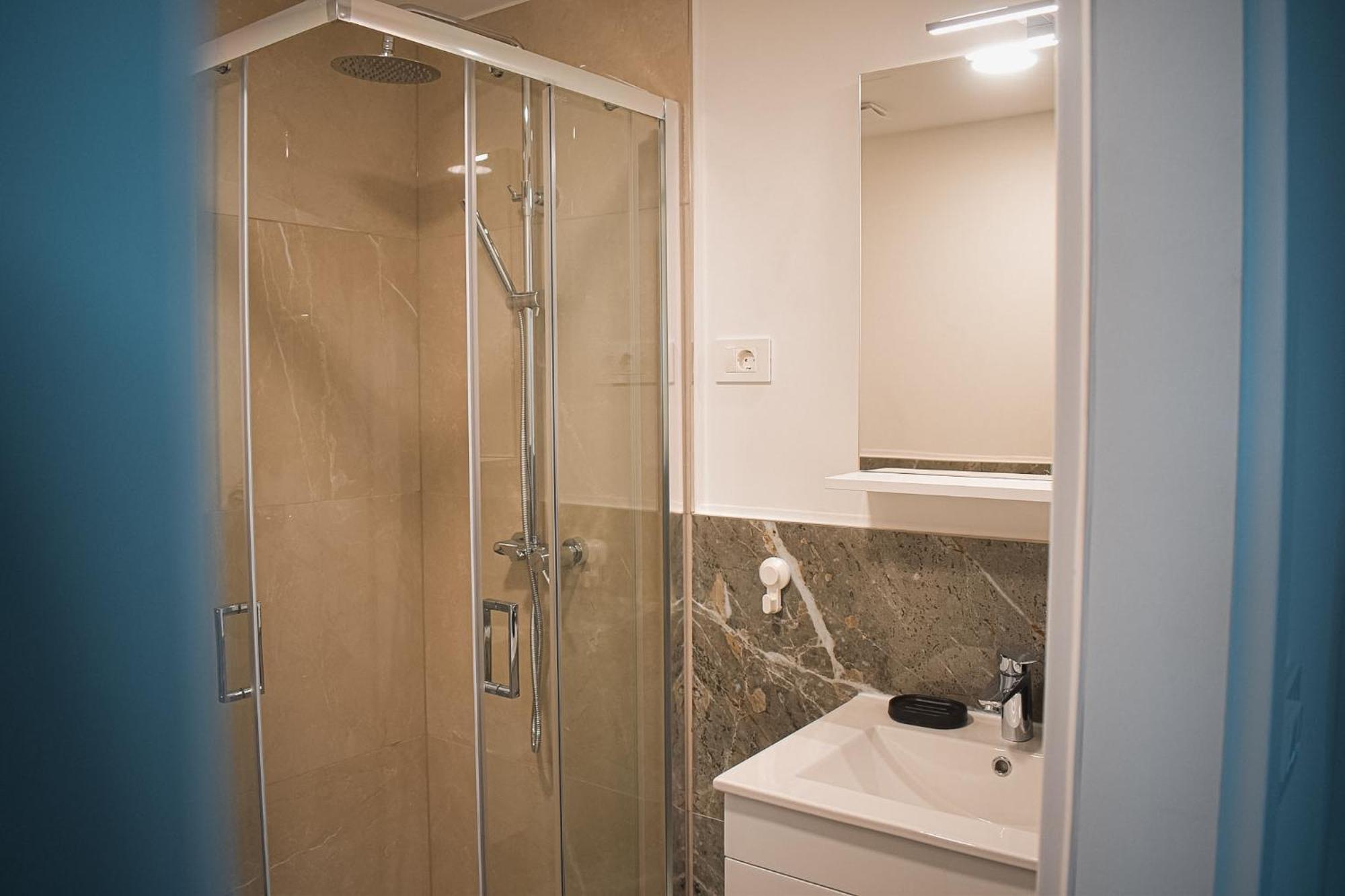 Apartments Jelovic سيني المظهر الخارجي الصورة
