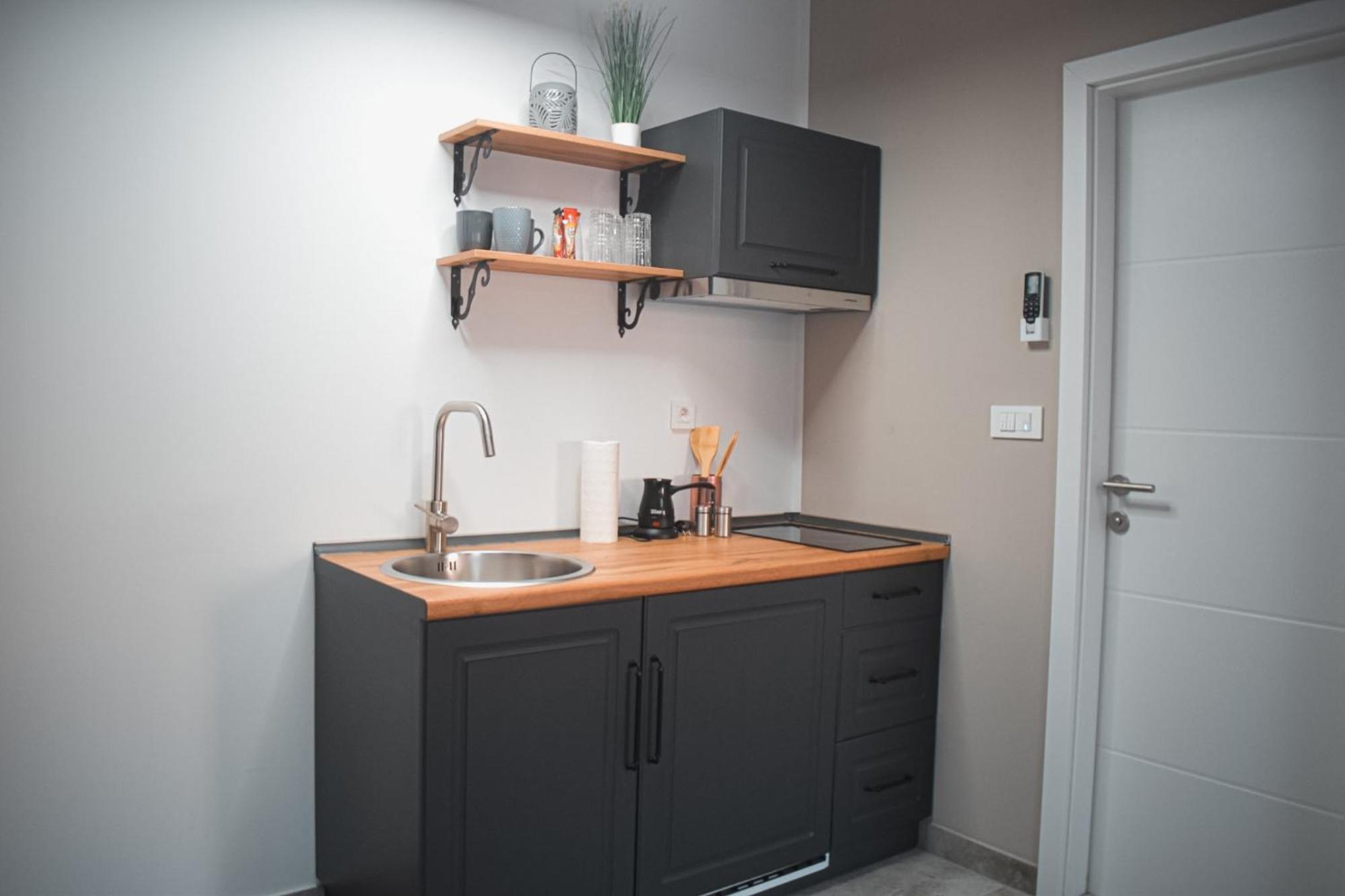 Apartments Jelovic سيني المظهر الخارجي الصورة