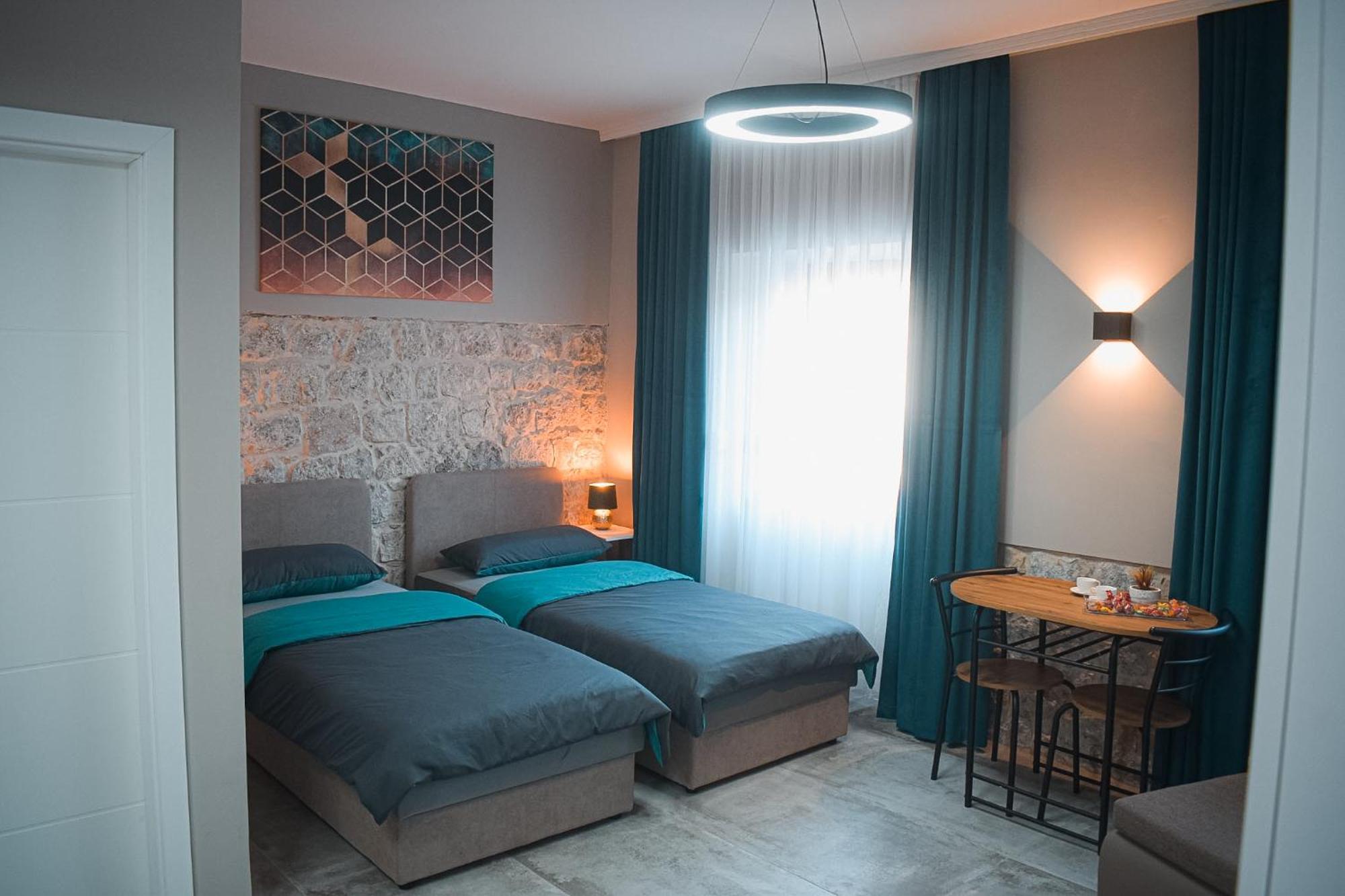 Apartments Jelovic سيني المظهر الخارجي الصورة